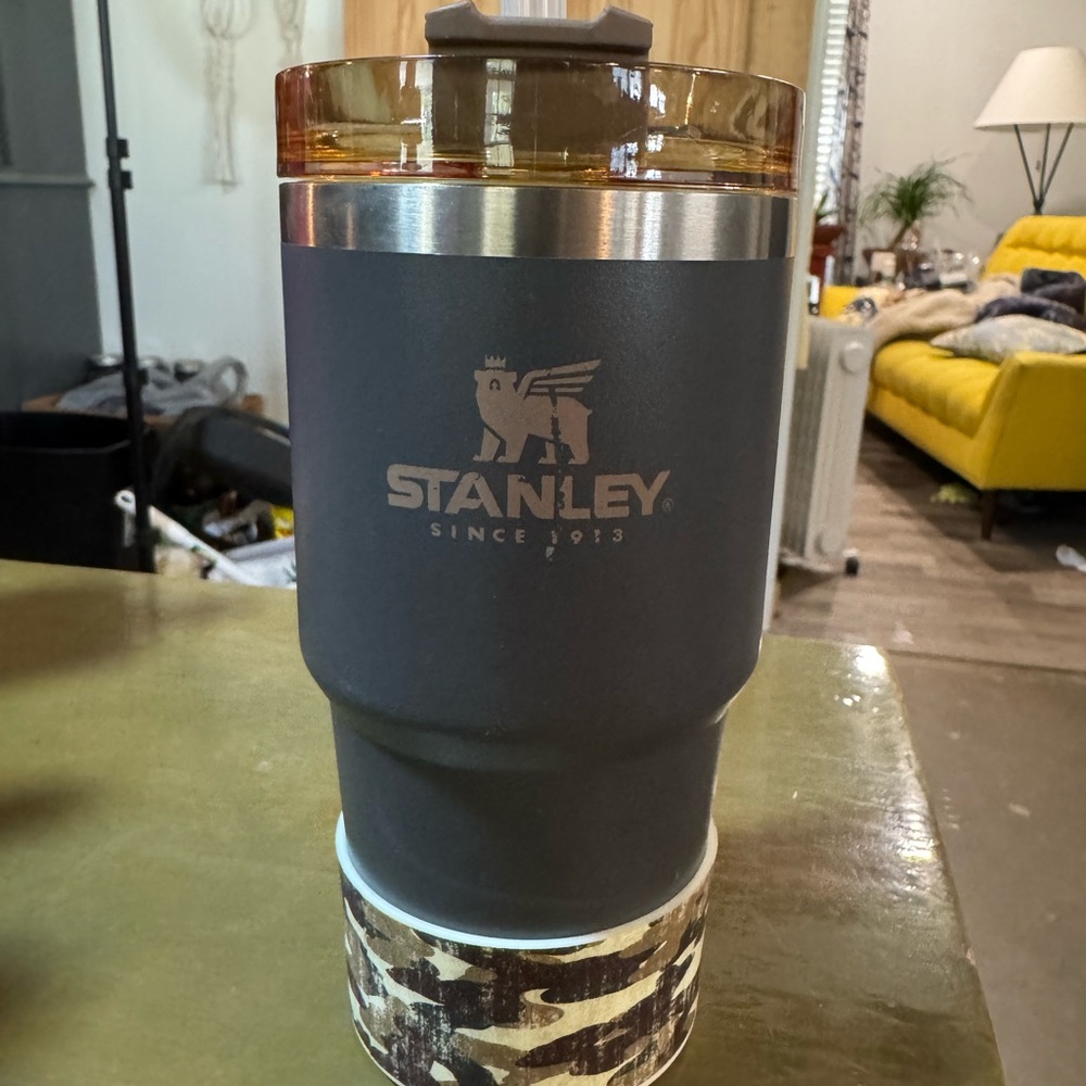 Stanley OG 20 oz Quencher Tumbler Coal with custom lid free boot!
